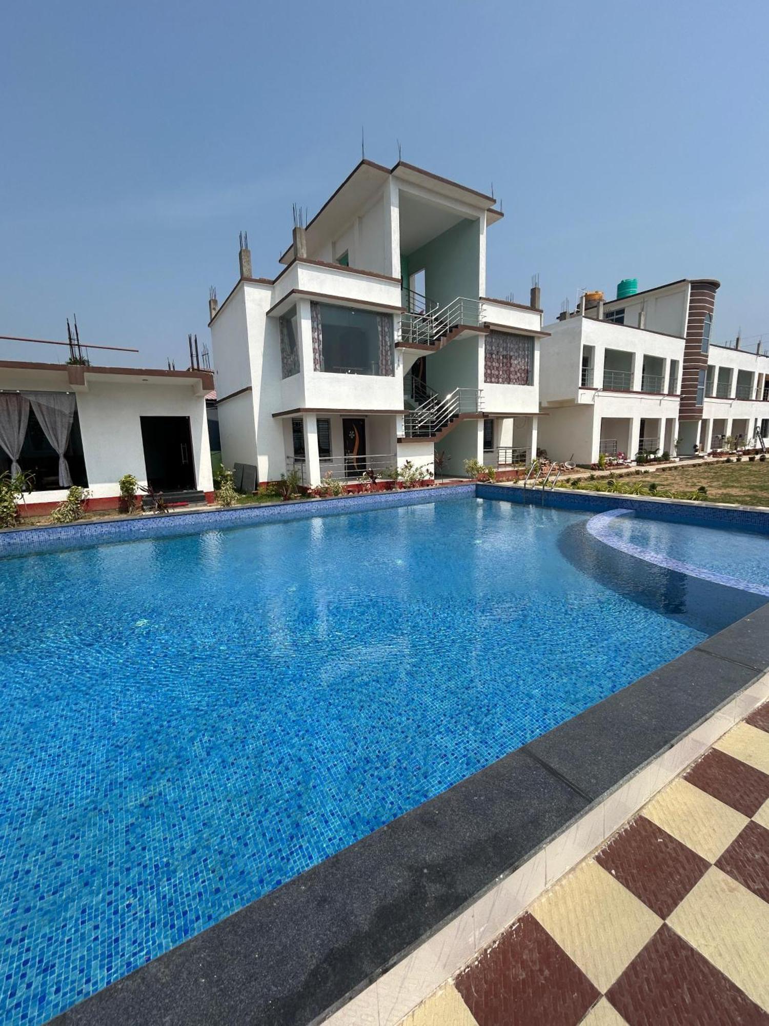 Prantik Hotel And Resorts Tajpur Exterior foto